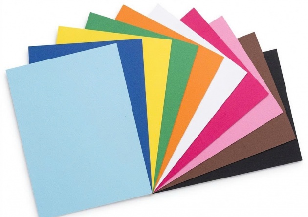 Paper labels (Couche, Kraft, Ford)
